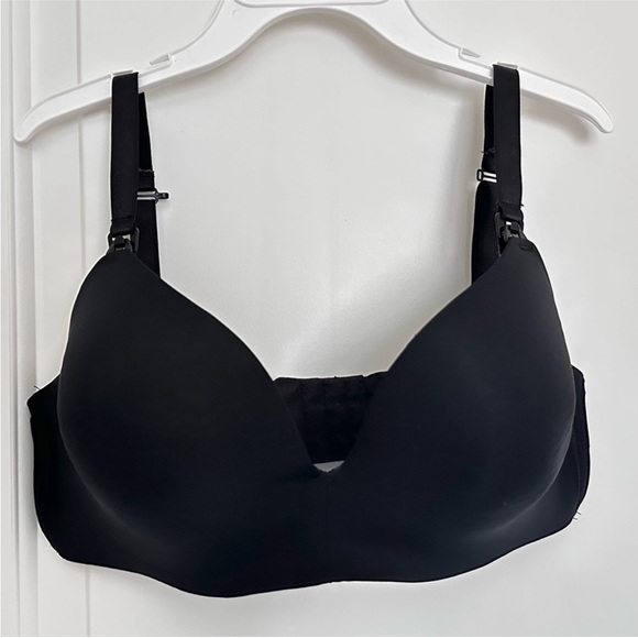 38DD Nursing Black Bra - Picture 5 of 6